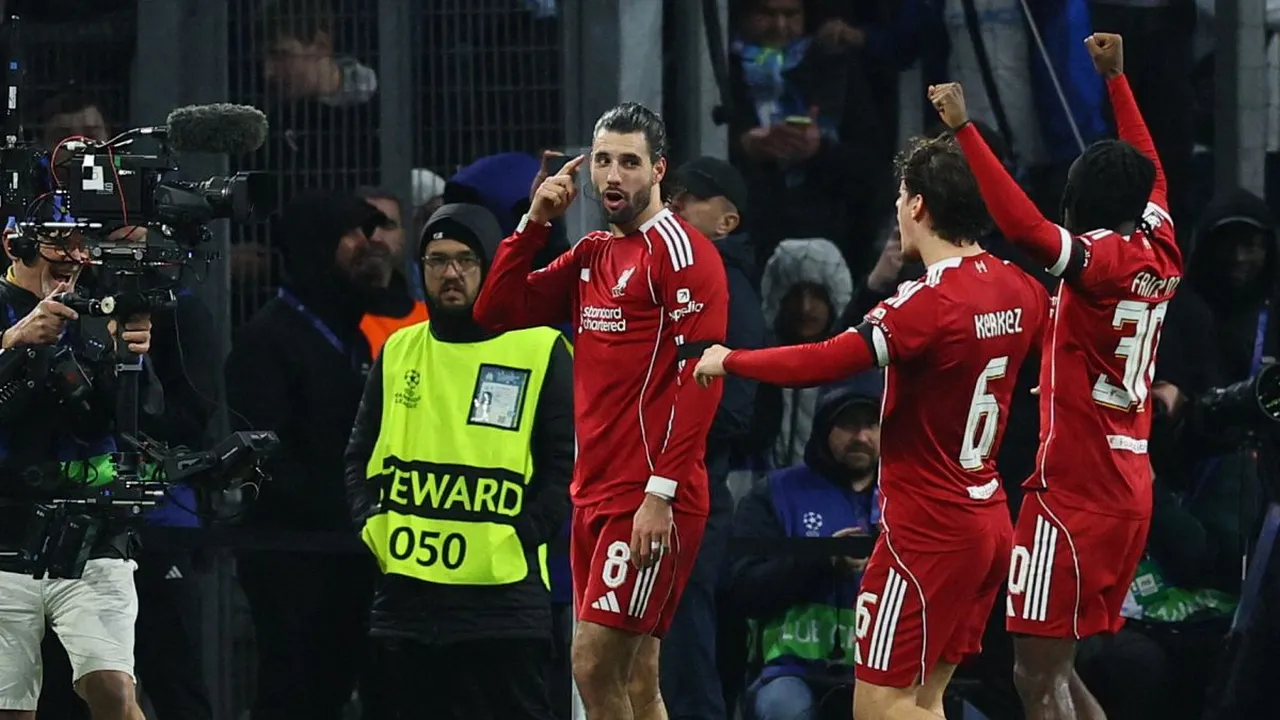 موعد مباراة ليفربول ضد وست هام والتشكيل المتوقع للفريقين في الدوري الإنجليزي